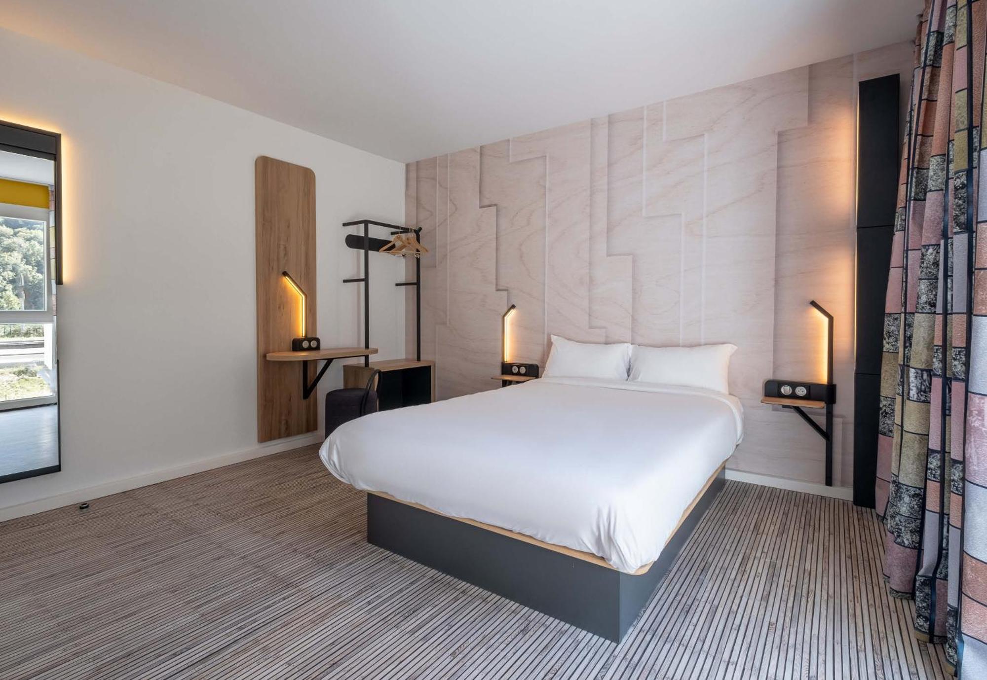 B&B Hotel Cluses Sud מראה חיצוני תמונה